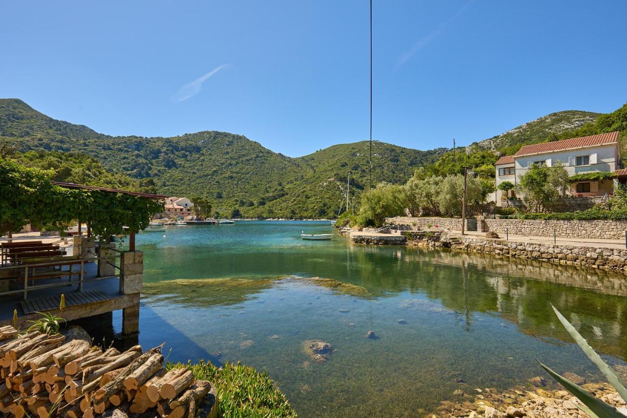 Studio Dolores-Apartment By The Sea Maranovići Εξωτερικό φωτογραφία